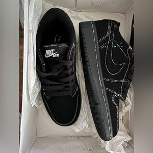 Air Jordan 1 Low x Travis Scott